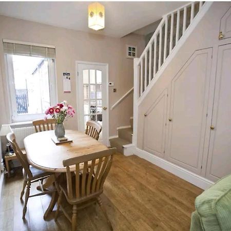 Cosy Little Home Just Outside York City Walls Экстерьер фото